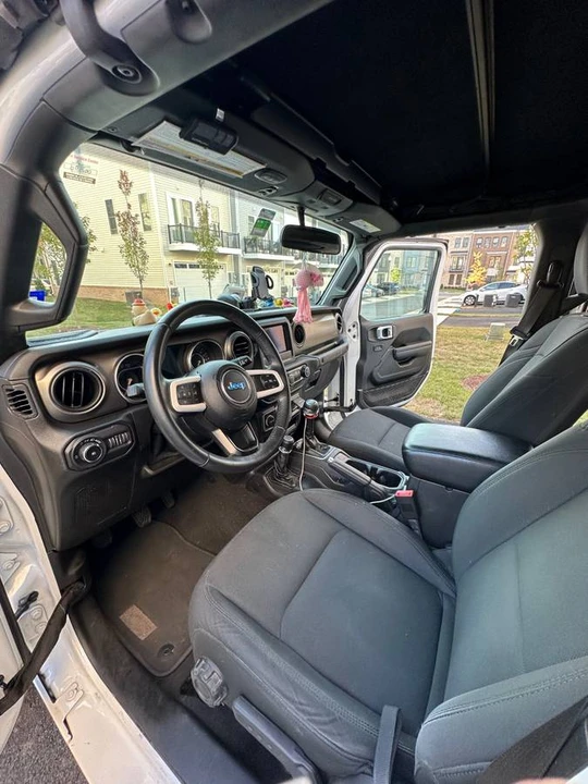 2018 Jeep JL Wrangler - Image 13 of 22