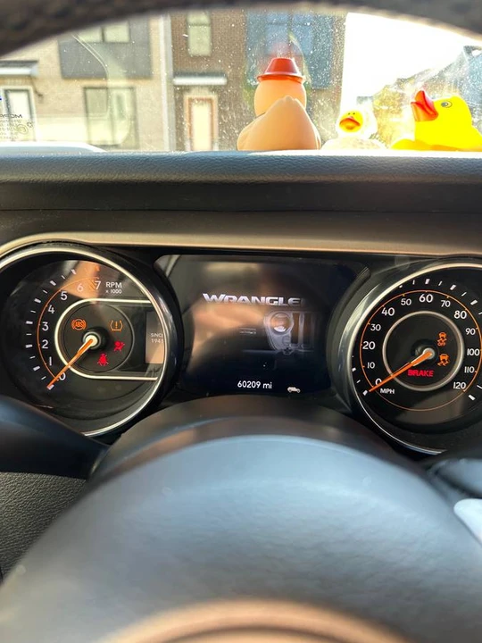 2018 Jeep JL Wrangler - Image 12 of 22