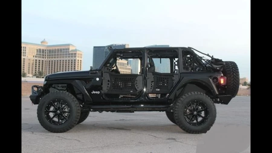 2018 Jeep JL Wrangler - Image 2 of 3