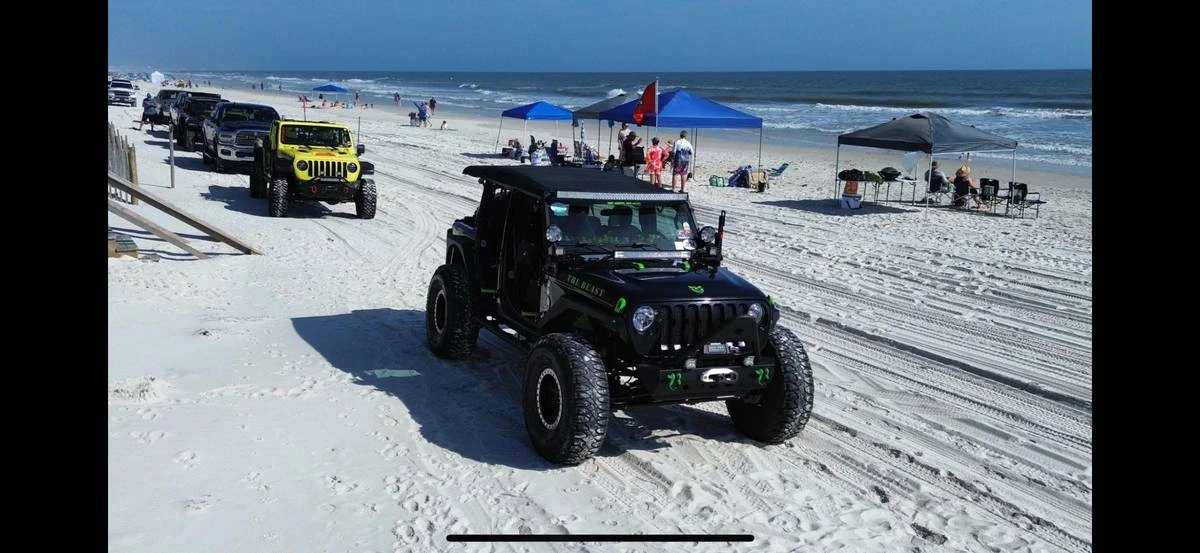2018 Jeep JL Wrangler - Image 15 of 18