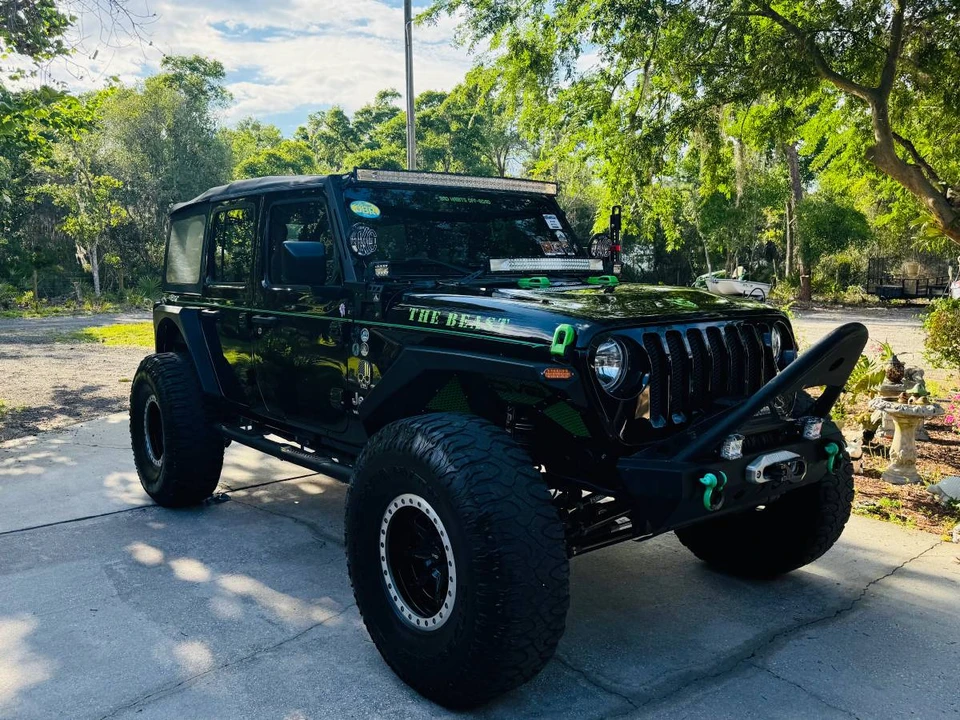 2018 Jeep JL Wrangler - Image 12 of 18