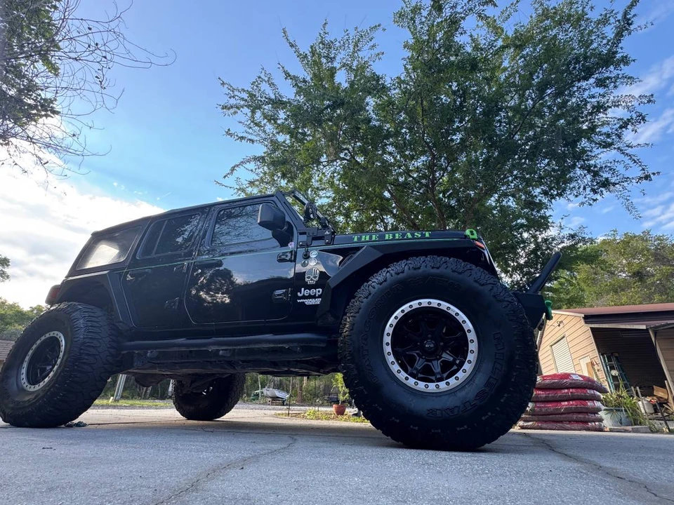 2018 Jeep JL Wrangler - Image 10 of 18