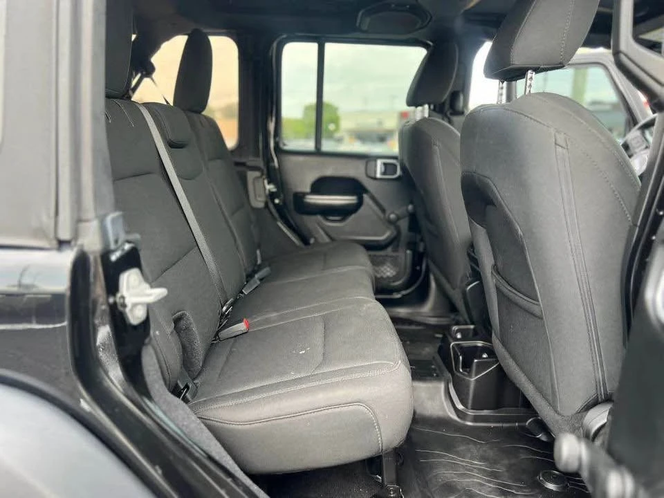 2018 Jeep JK Wrangler - Image 12 of 13