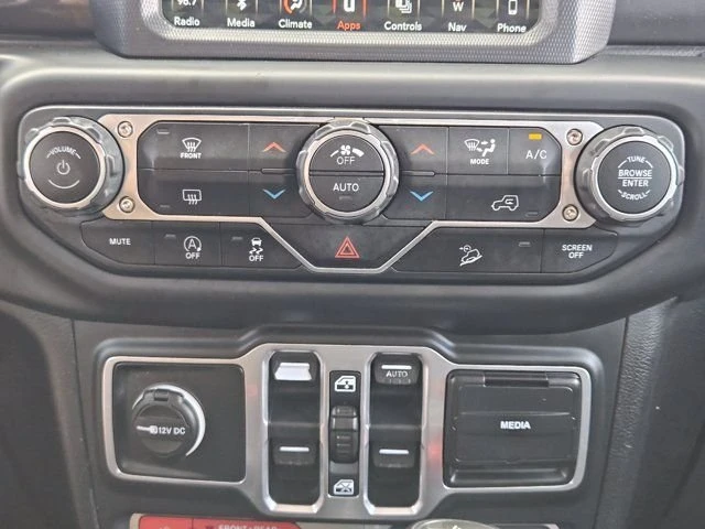 2018 Jeep JK Wrangler - Image 19 of 20