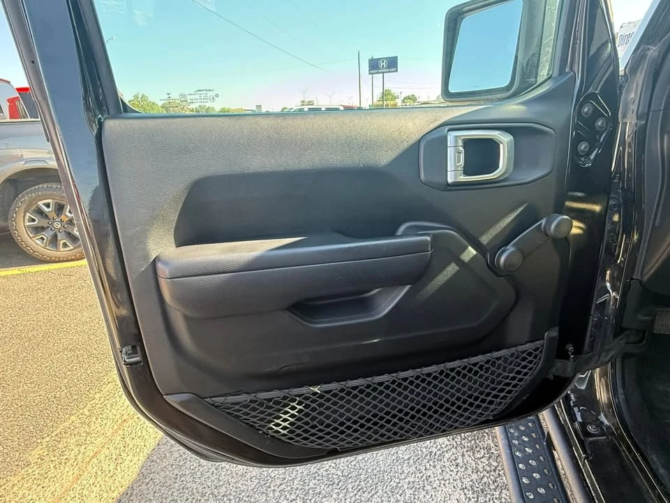 2018 Jeep JK Wrangler - Image 15 of 20