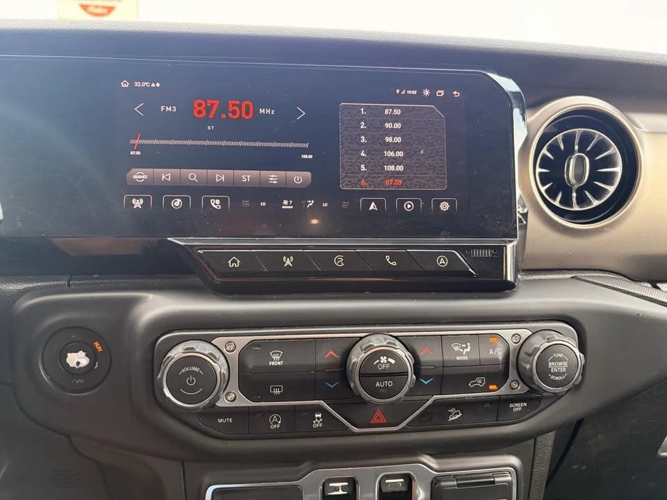 2018 Jeep JK Wrangler - Image 13 of 20