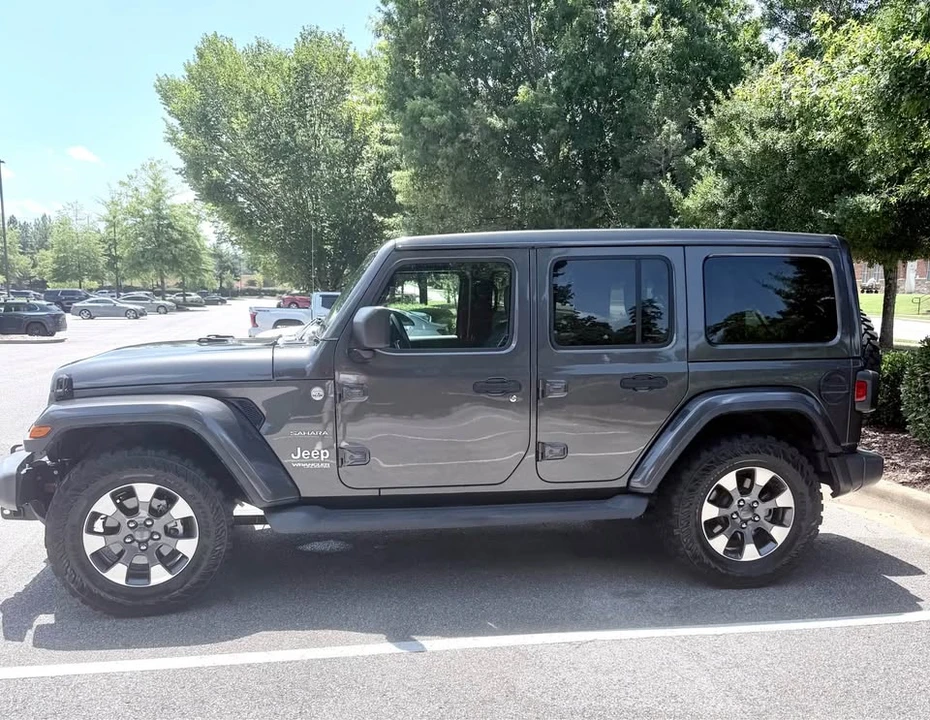 2018 Jeep JK Wrangler - Image 2 of 12