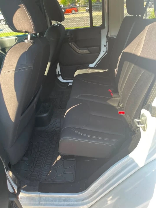 2018 Jeep JK Wrangler - Image 8 of 9