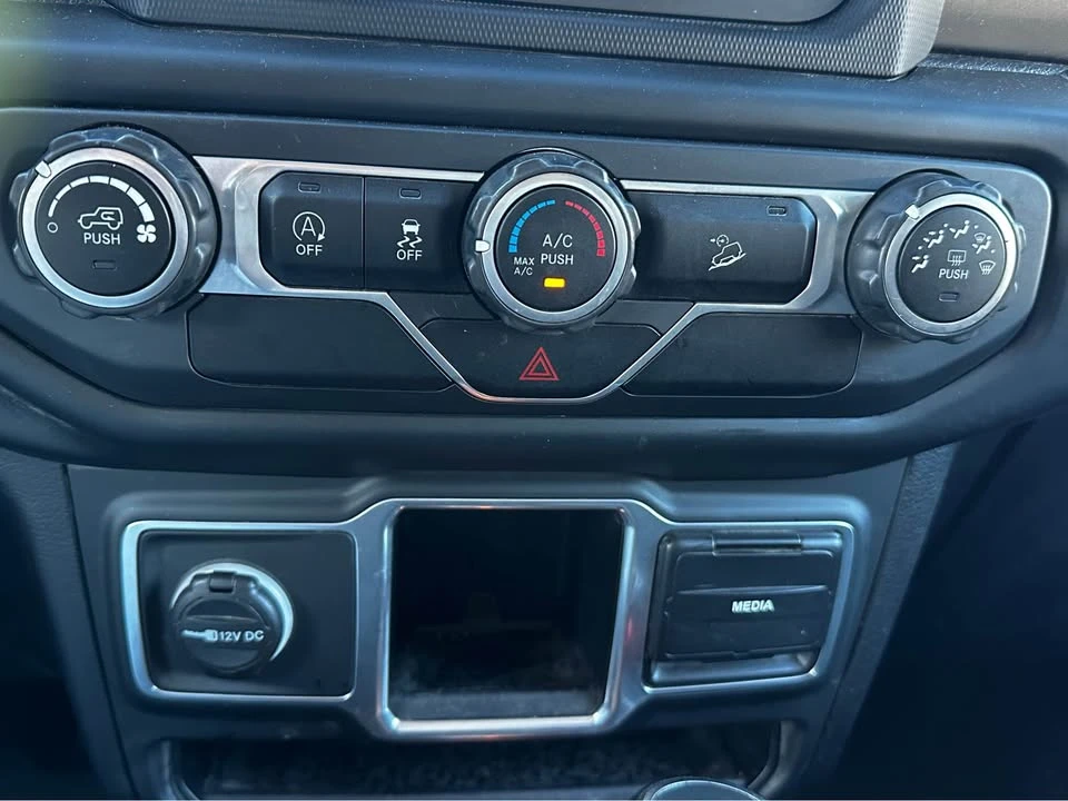 2018 Jeep JK Wrangler - Image 10 of 20