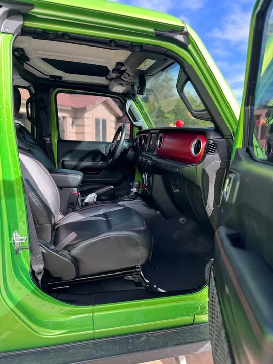 2018 Jeep JL Wrangler - Image 5 of 19