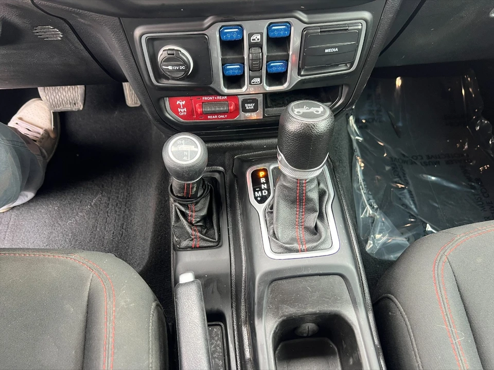 2018 Jeep Wrangler - Image 14 of 21