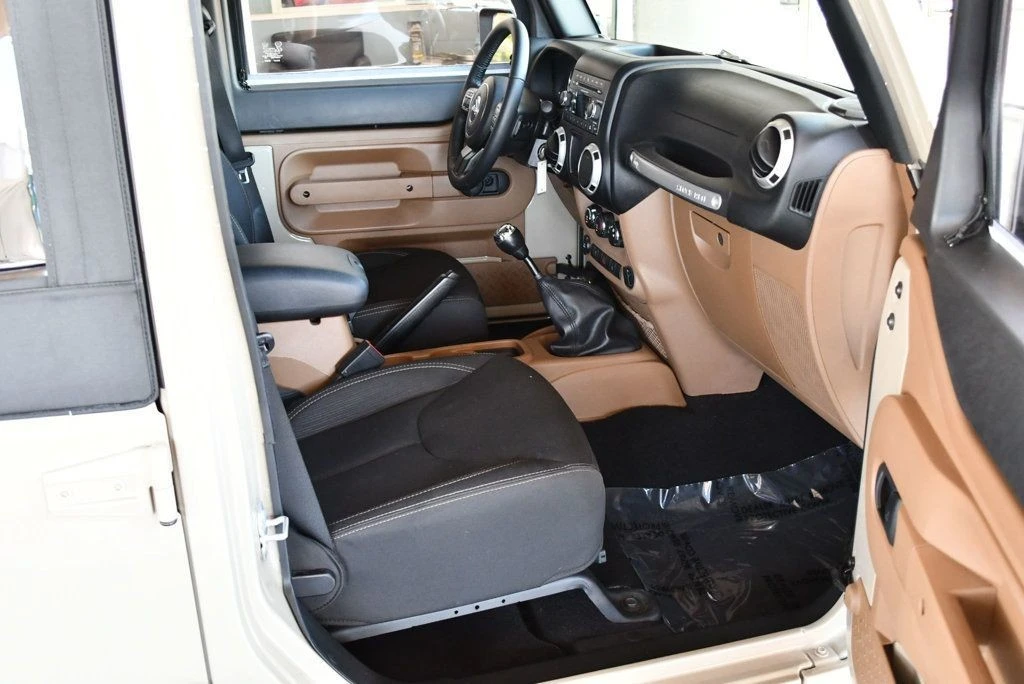 2018 Jeep JK Wrangler - Image 19 of 31