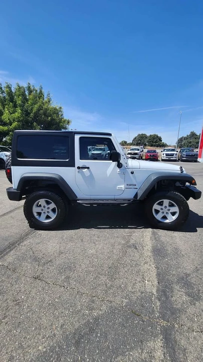 2018 Jeep JK Wrangler - Image 6 of 12