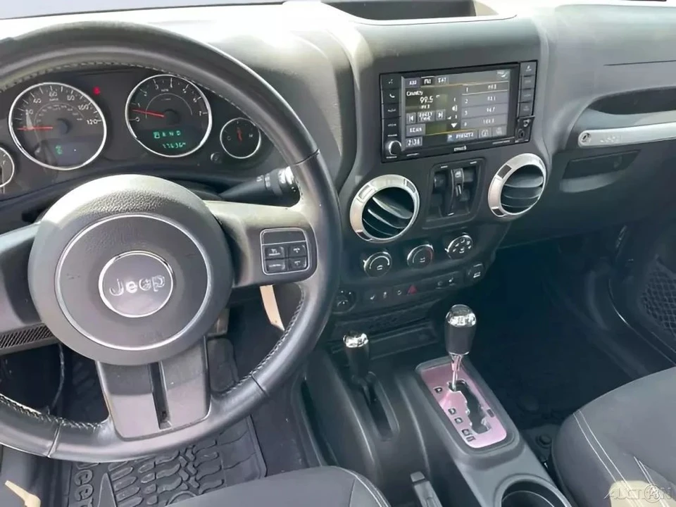 2018 Jeep JK Wrangler - Image 19 of 21