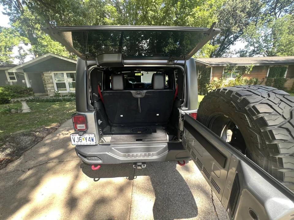 2018 Jeep JK Wrangler - Image 15 of 24