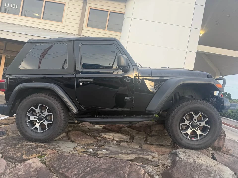 2018 Jeep JK Wrangler - Image 2 of 13
