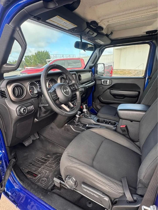 2018 Jeep JK Wrangler - Image 9 of 12