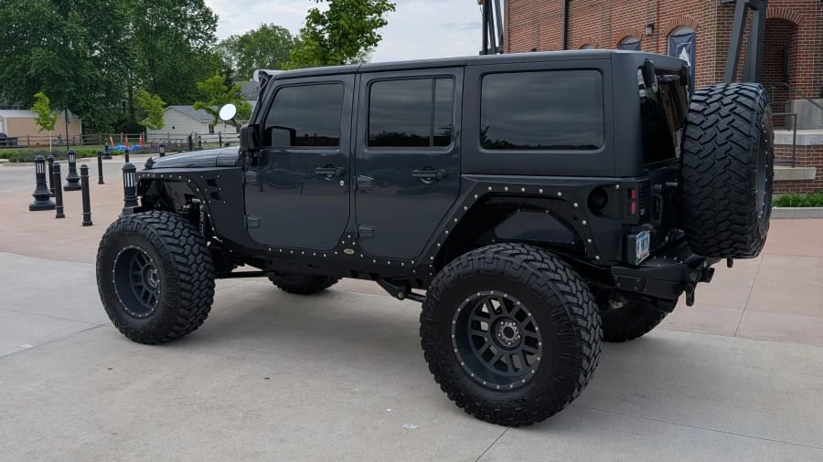 2018 Jeep Wrangler - Image 6 of 16