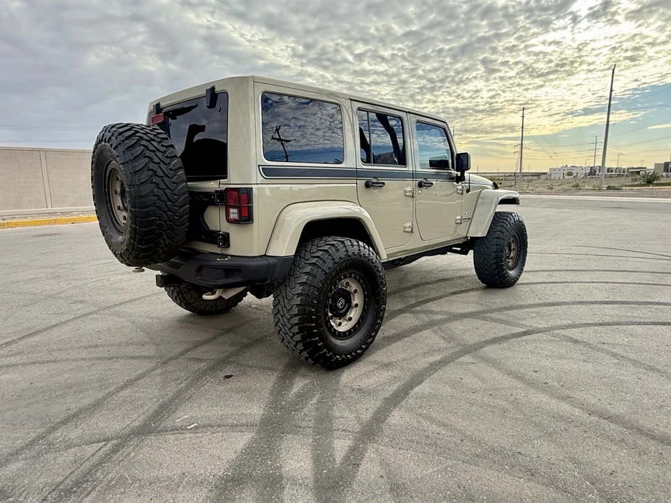 2018 Jeep JL Wrangler - Image 11 of 21