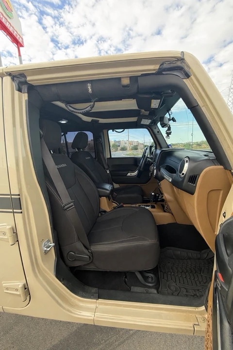 2018 Jeep JL Wrangler - Image 17 of 21