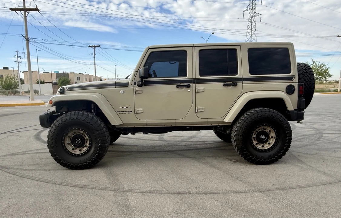 2018 Jeep JL Wrangler - Image 12 of 21