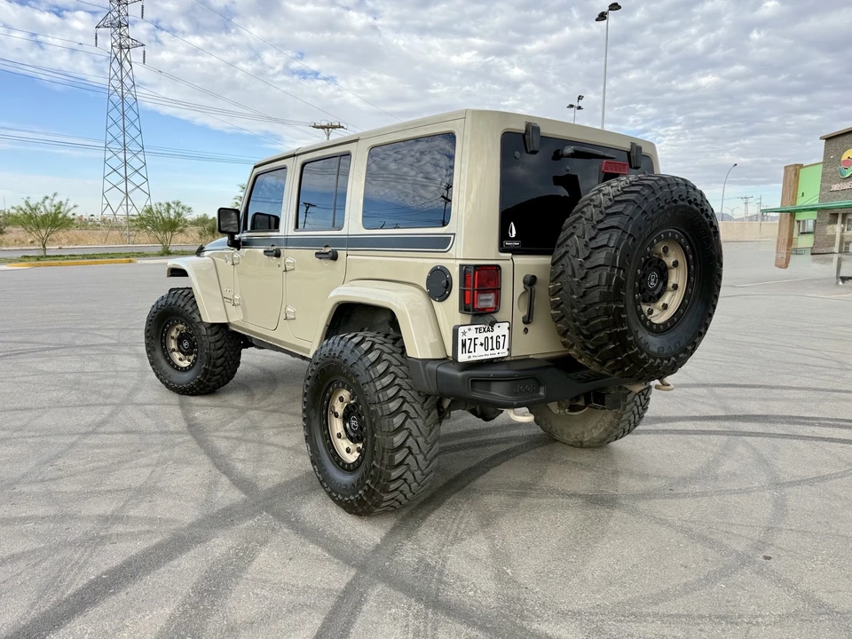 2018 Jeep JL Wrangler - Image 6 of 21