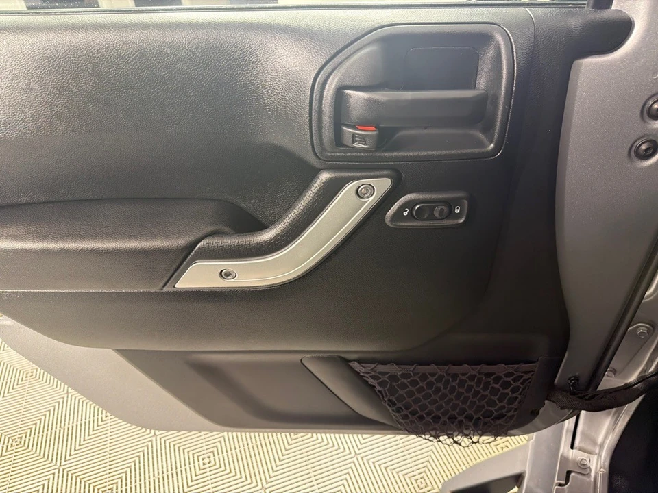 2018 Jeep JK Wrangler - Image 11 of 25