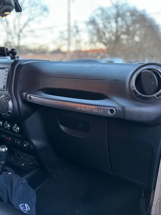 2018 Jeep JL Wrangler - Image 14 of 17