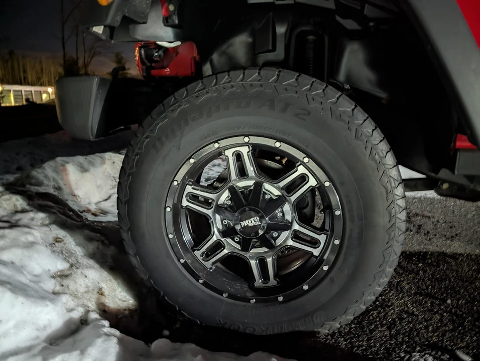 2018 Jeep JL Wrangler - Image 7 of 18
