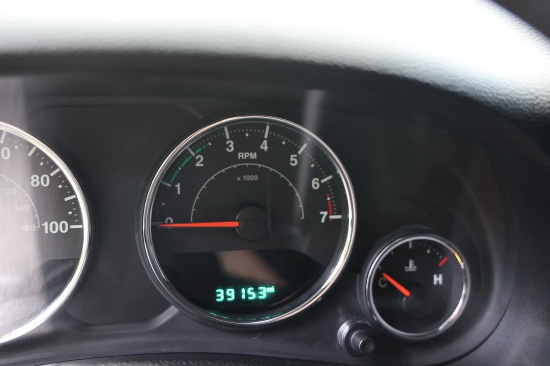 2018 Jeep Wrangler - Image 16 of 20