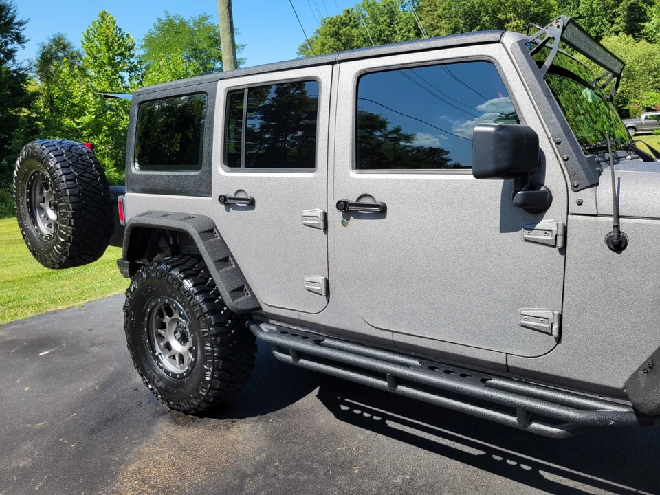 2018 Jeep JL Wrangler - Image 9 of 18