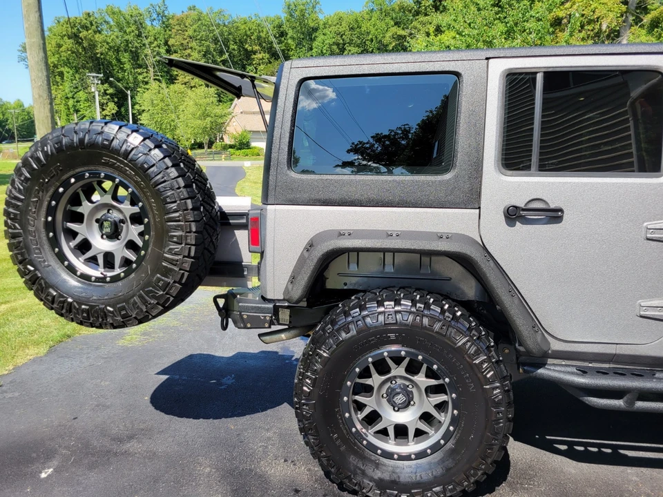 2018 Jeep Wrangler - Image 19 of 21