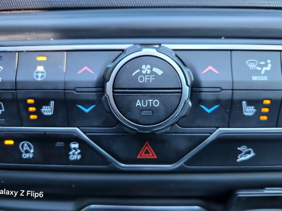 2018 Jeep JL Wrangler - Image 20 of 21