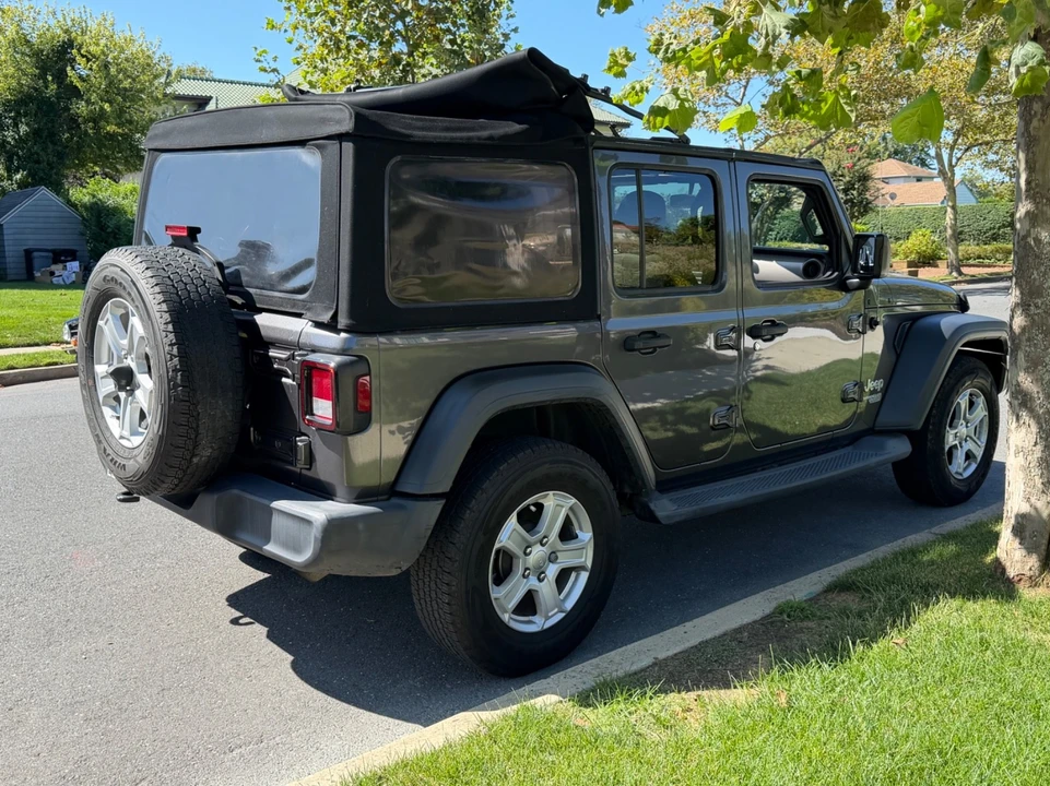 2018 Jeep JK Wrangler - Image 3 of 16