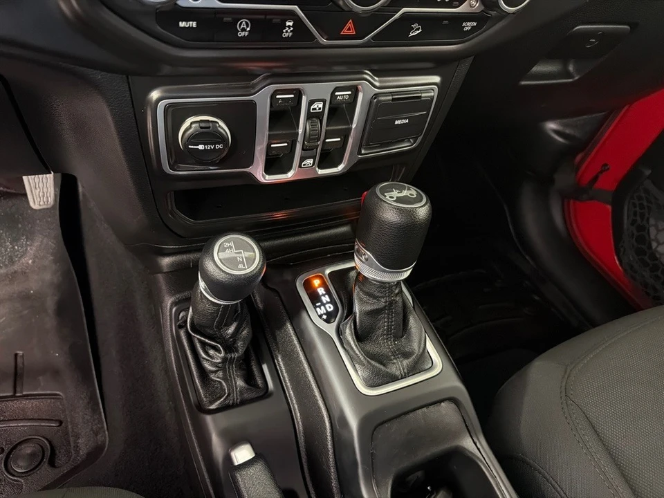 2018 Jeep JK Wrangler - Image 16 of 25
