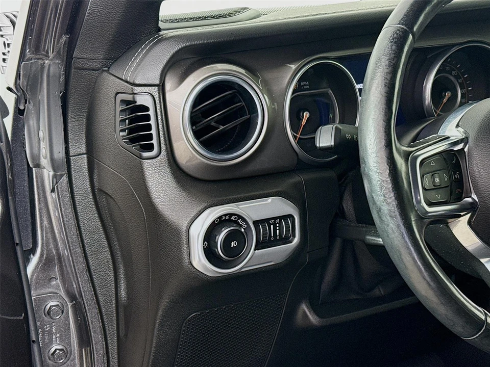 2018 Jeep JL Wrangler - Image 7 of 14
