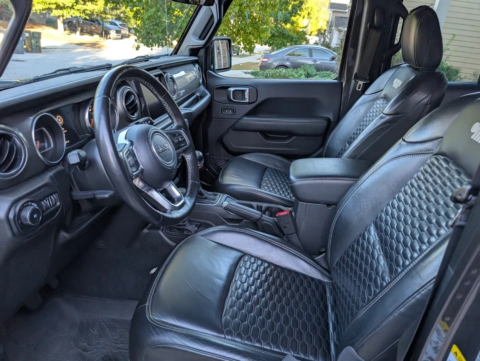 2018 Jeep JL Wrangler - Image 18 of 21