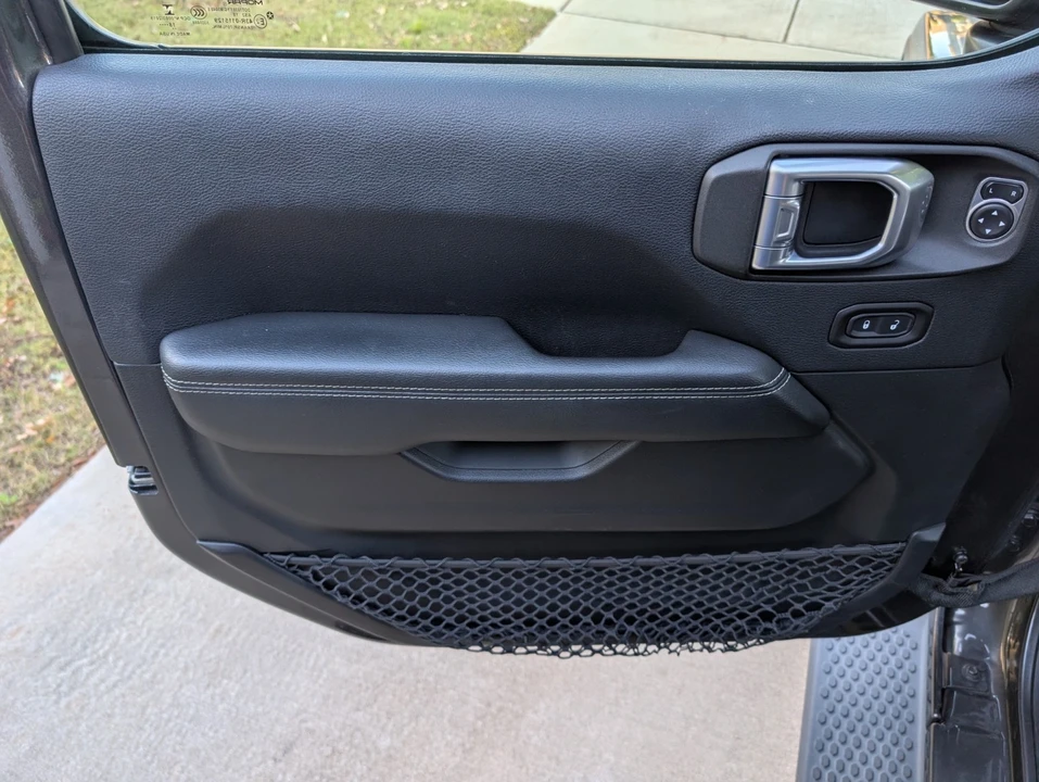 2018 Jeep JL Wrangler - Image 19 of 21