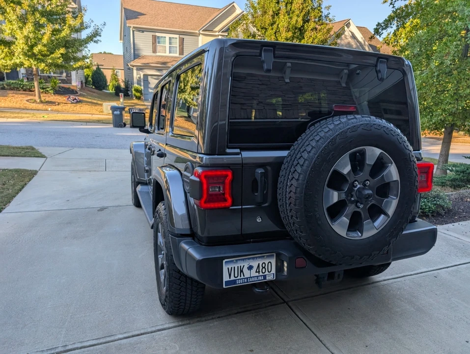 2018 Jeep JL Wrangler - Image 5 of 21
