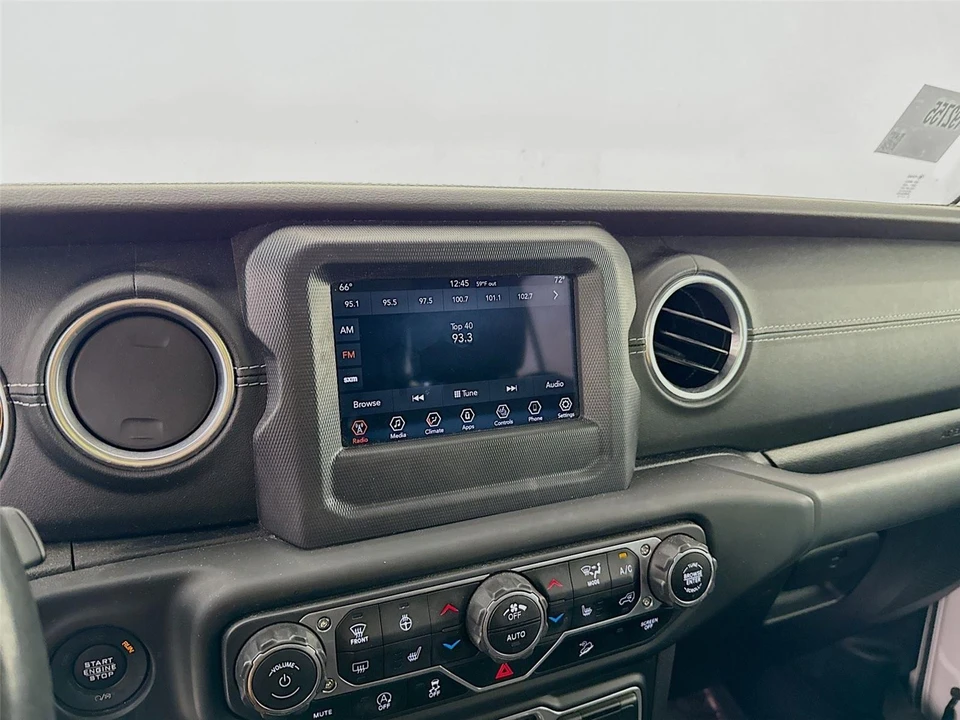 2018 Jeep Wrangler - Image 9 of 14