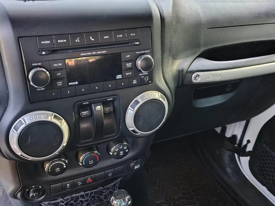 2018 Jeep JK Wrangler - Image 10 of 14