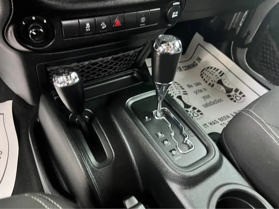 2018 Jeep JK Wrangler - Image 10 of 17