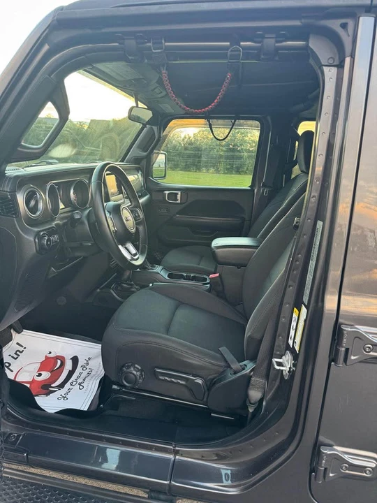 2018 Jeep JK Wrangler - Image 16 of 16