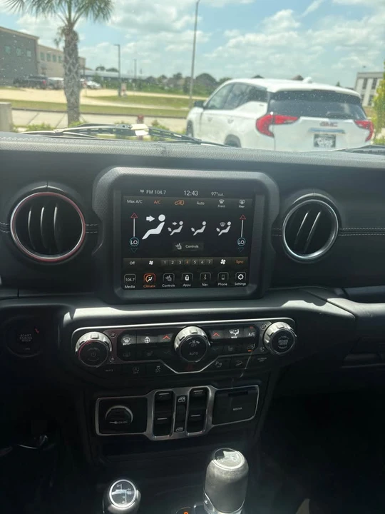 2018 Jeep JK Wrangler - Image 6 of 11