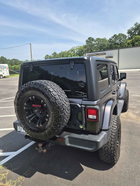 2018 Jeep JK Wrangler - Image 2 of 11