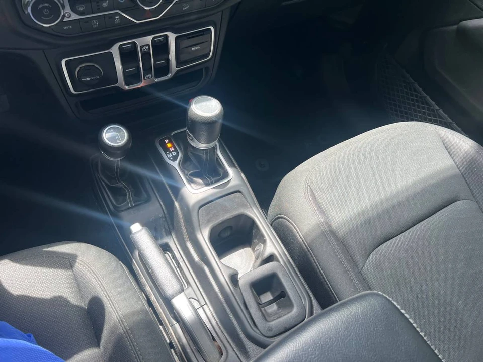 2018 Jeep JK Wrangler - Image 13 of 14