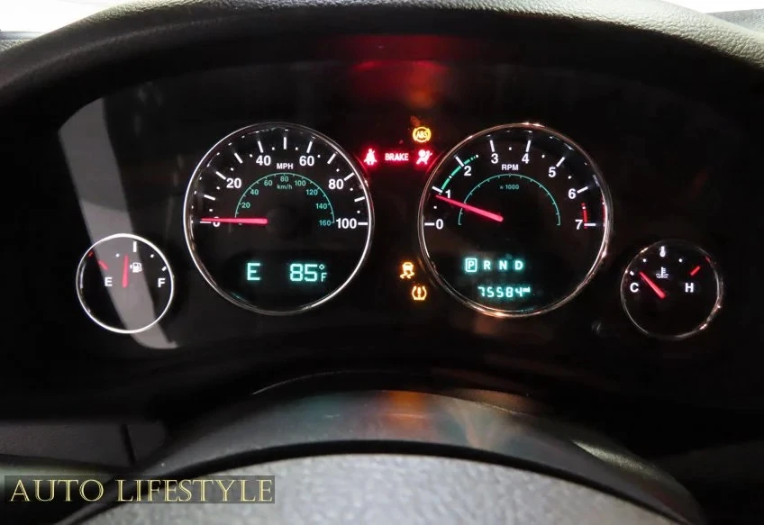 2018 Jeep JK Wrangler - Image 30 of 31