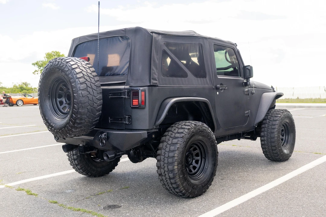 2018 Jeep Wrangler - Image 4 of 31