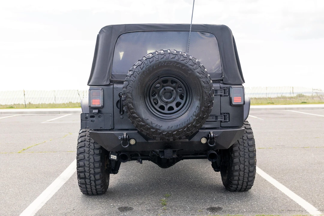 2018 Jeep Wrangler - Image 7 of 31