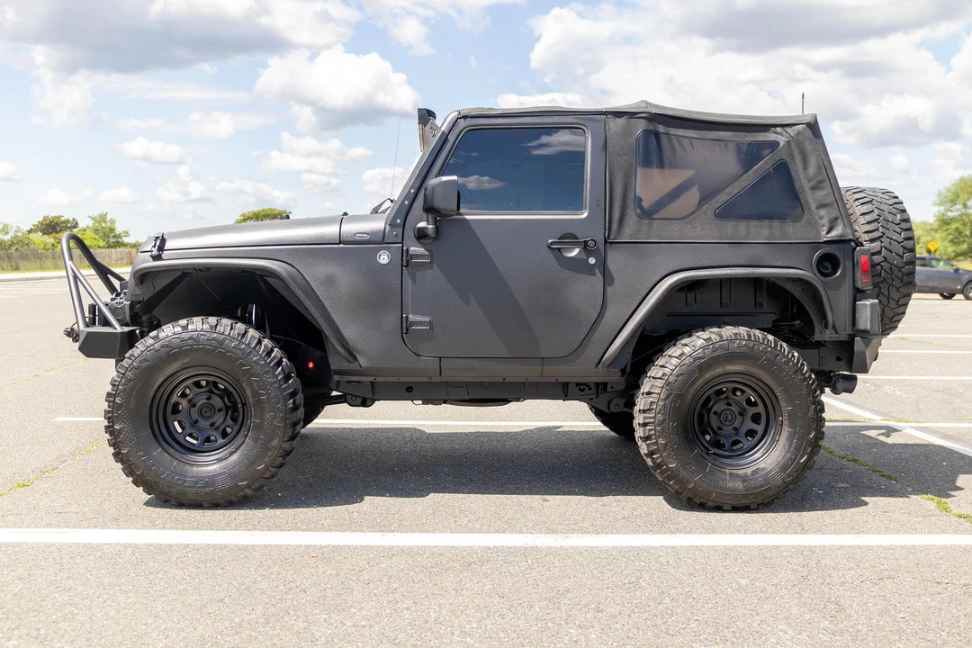 2018 Jeep Wrangler - Image 6 of 31